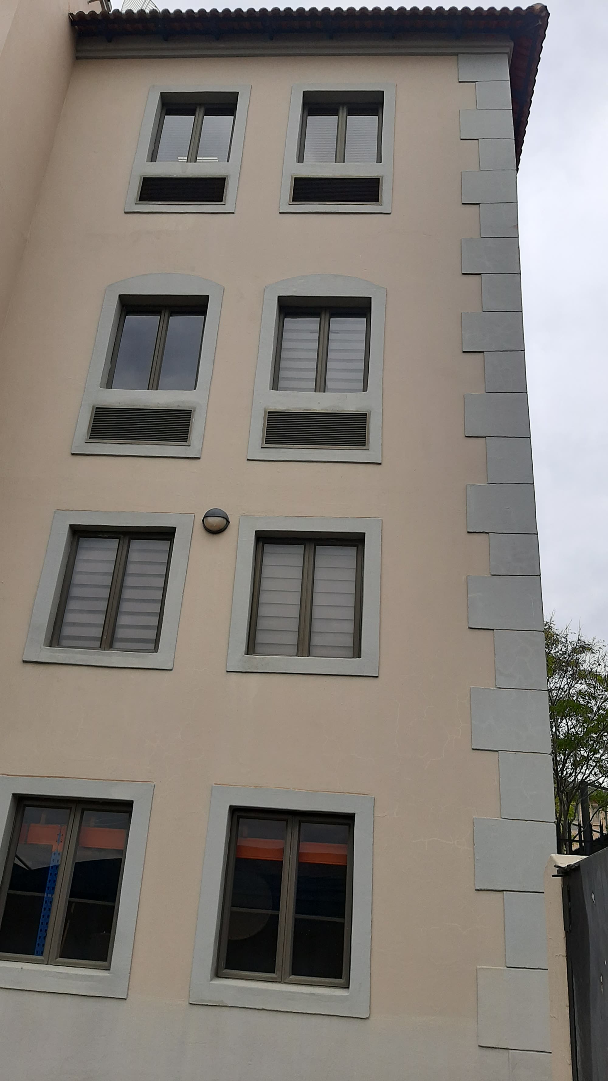 Kliq Route 21 Office Park photograph 9