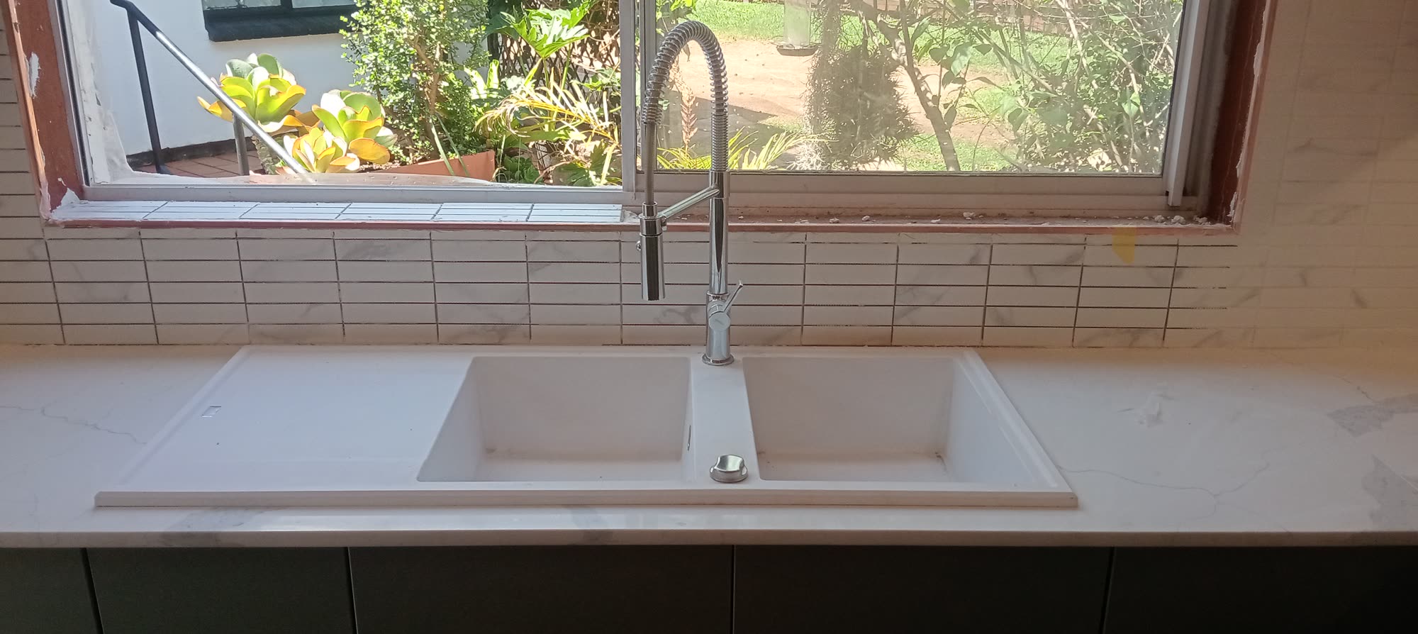 Le Renaud residence Kitchen photograph 33