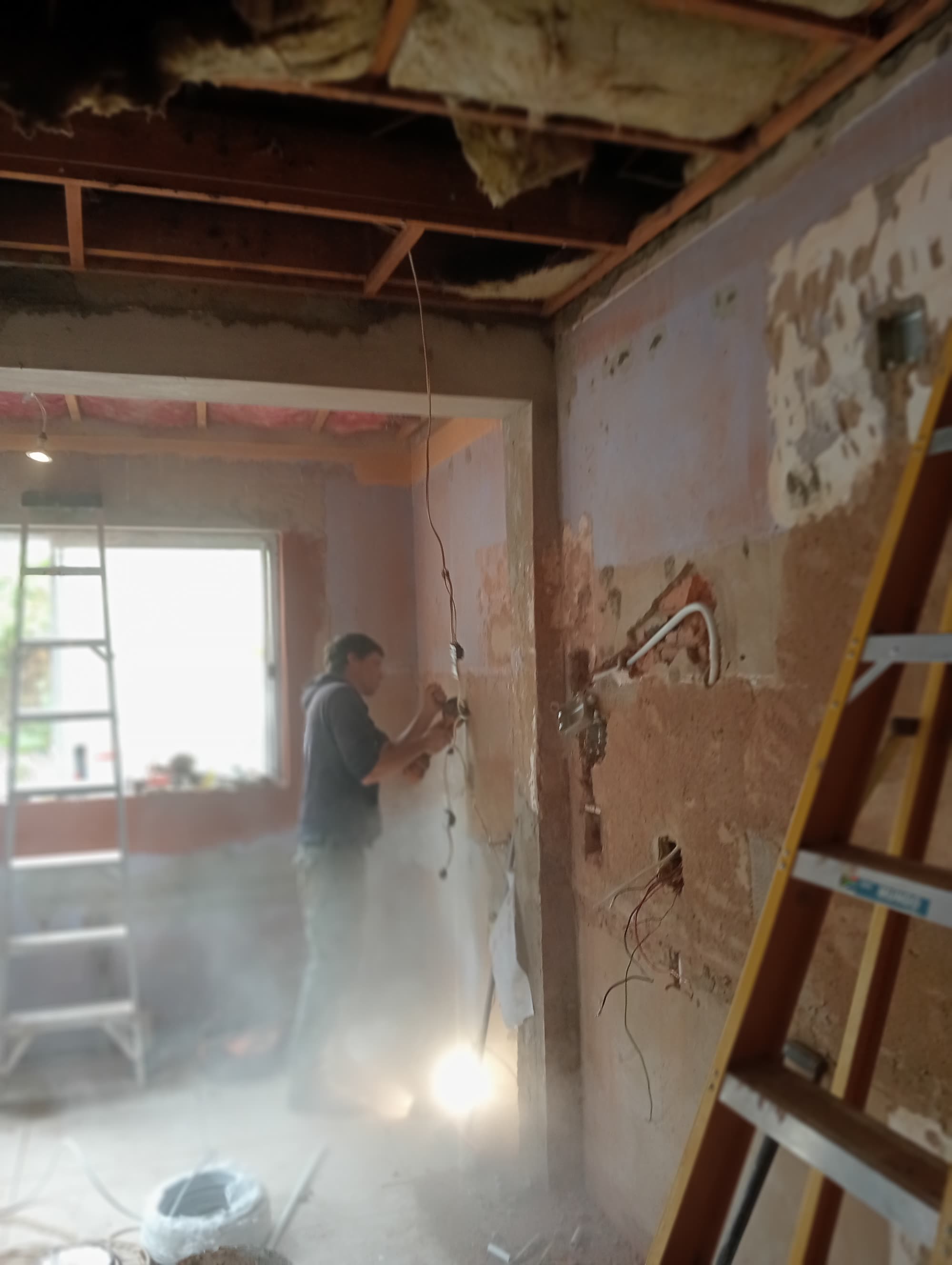 Le Renaud residence Kitchen photograph 14