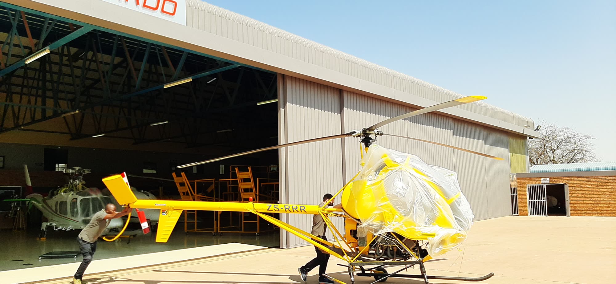 Leonardo Aviation Hangar photograph 87