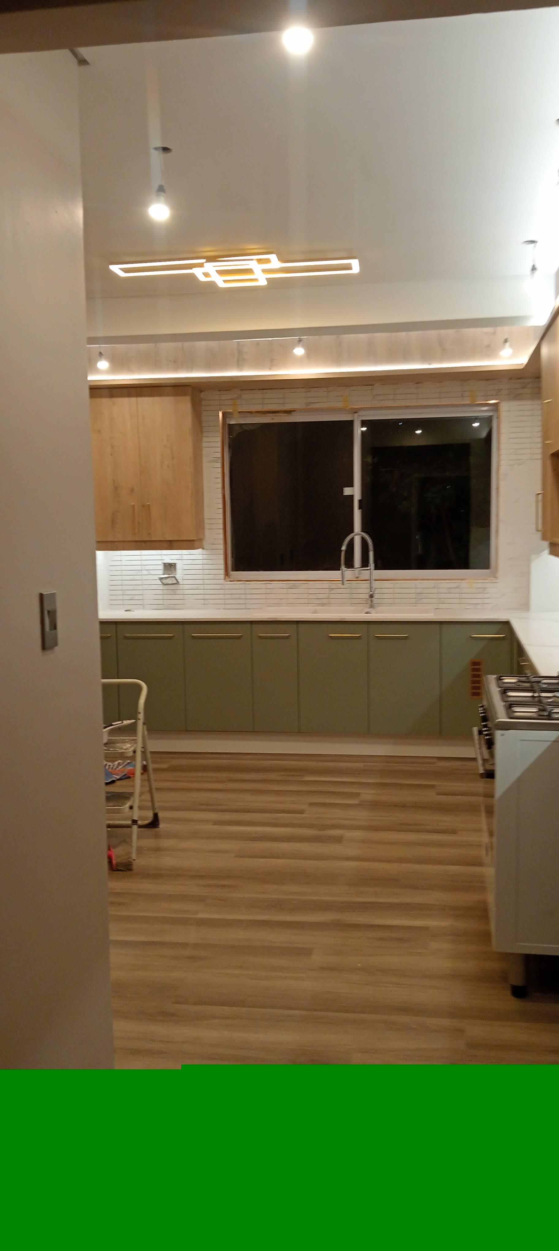 Le Renaud residence Kitchen photograph 40