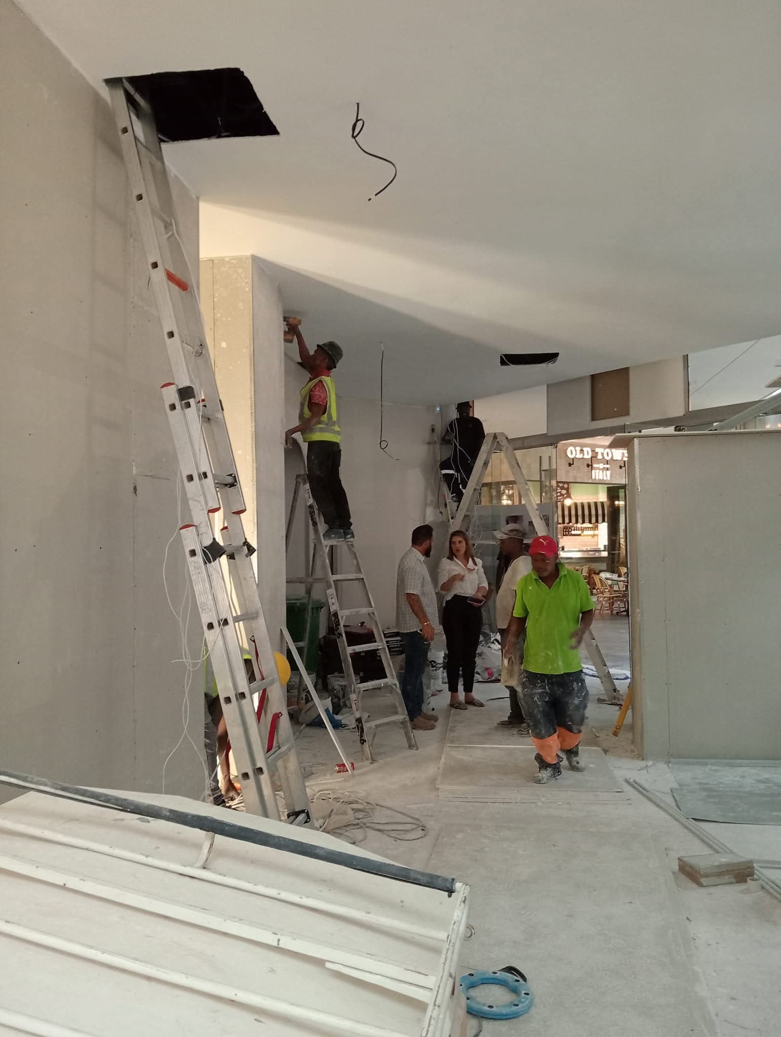 Milk & Honey Menlyn Maine photograph 11