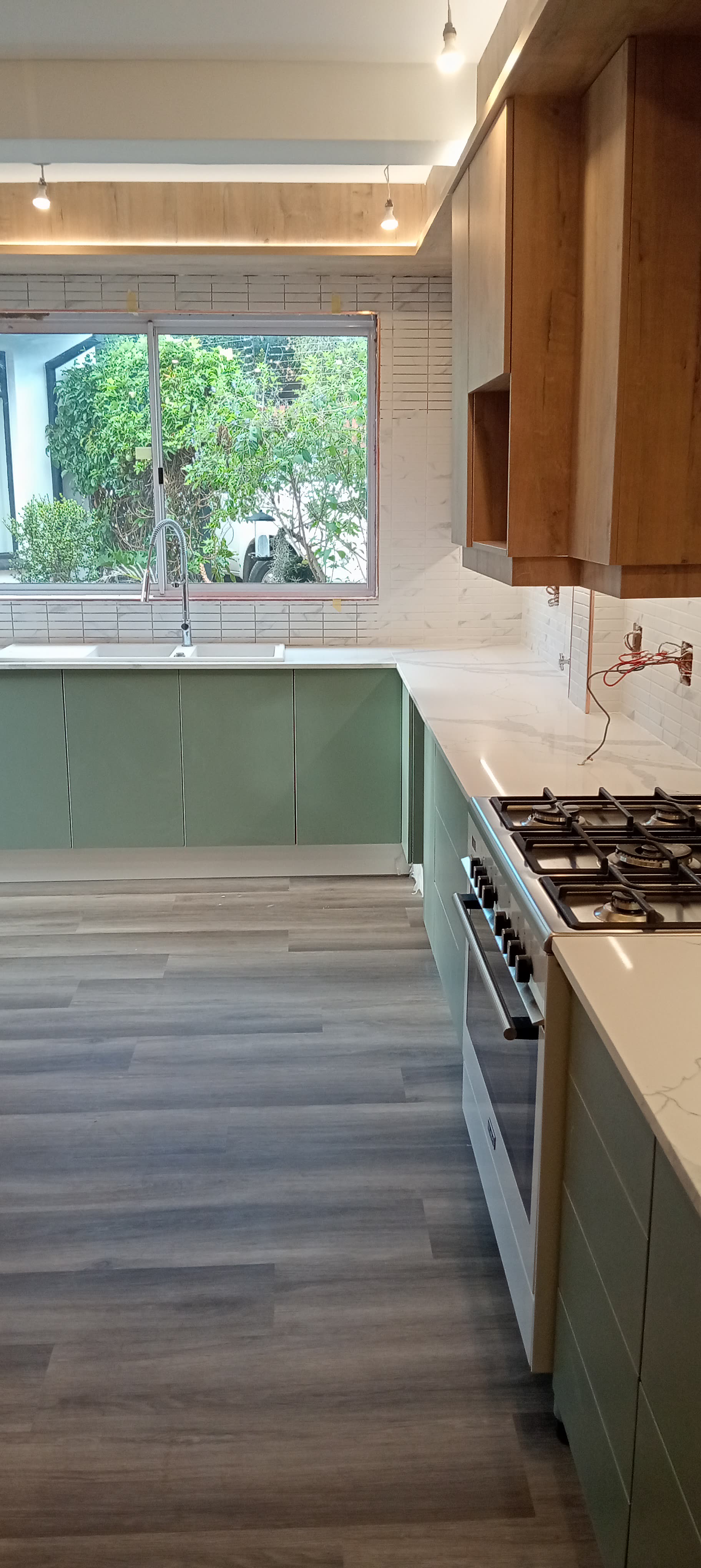 Le Renaud residence Kitchen photograph 37