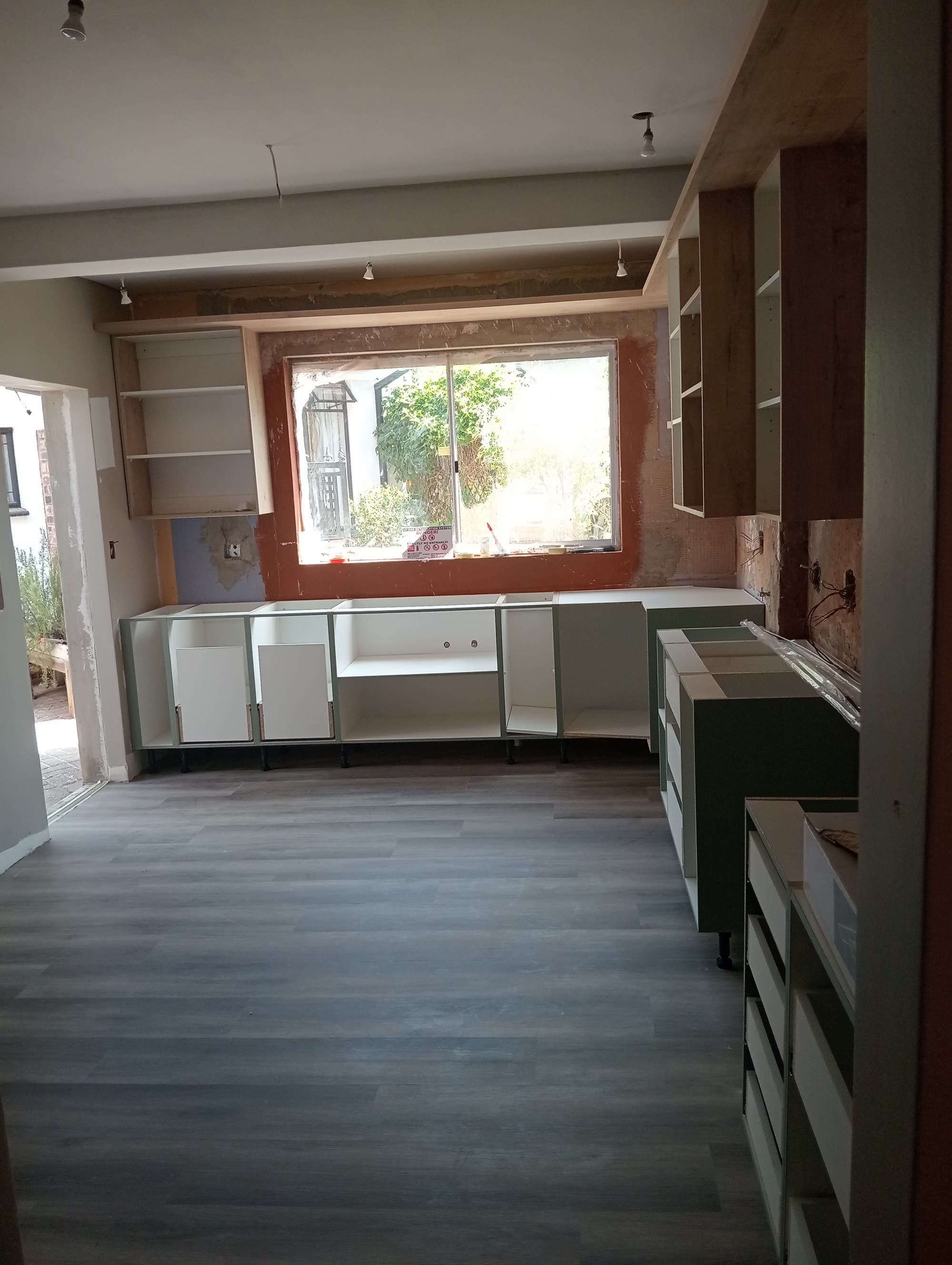 Le Renaud residence Kitchen photograph 29